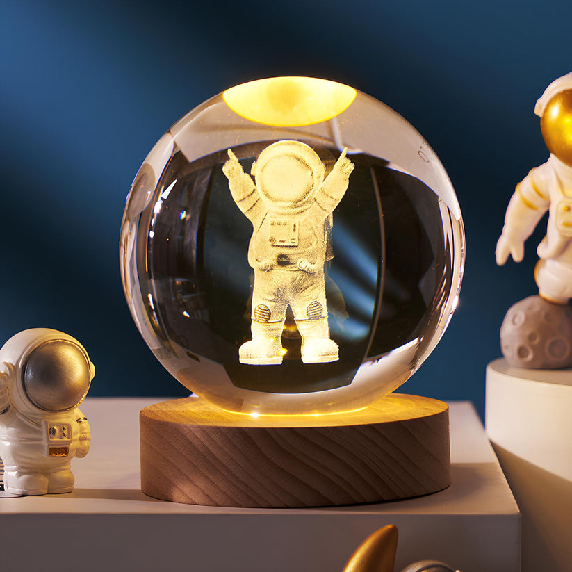 Kosmos Lamp